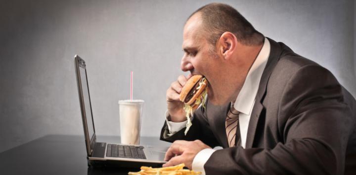 El estrés está asociado con la obesidad