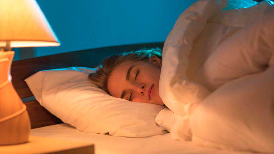 Efectos nocivos de la luz durante sueño nocturno 